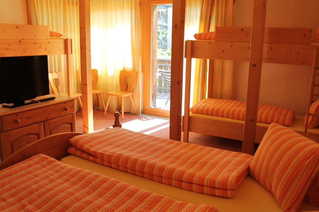 Pension St. Jakob Engelberg Pokoj fotografie